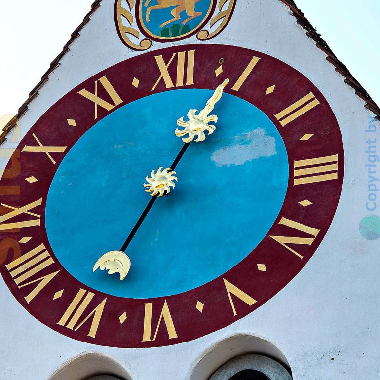 reformierte Kirche / Kirchenuhr