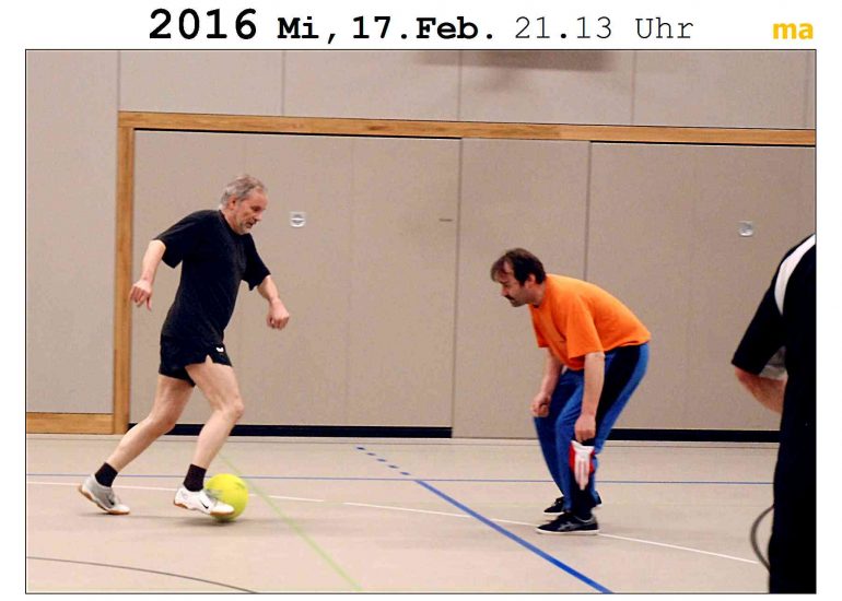 Hallenfussball copyright by SINUS and David